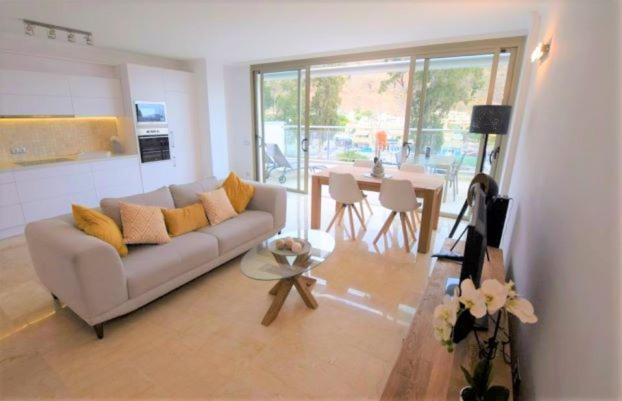 Suite Ribera Del Puerto Пуерто-де-Моган Екстер'єр фото